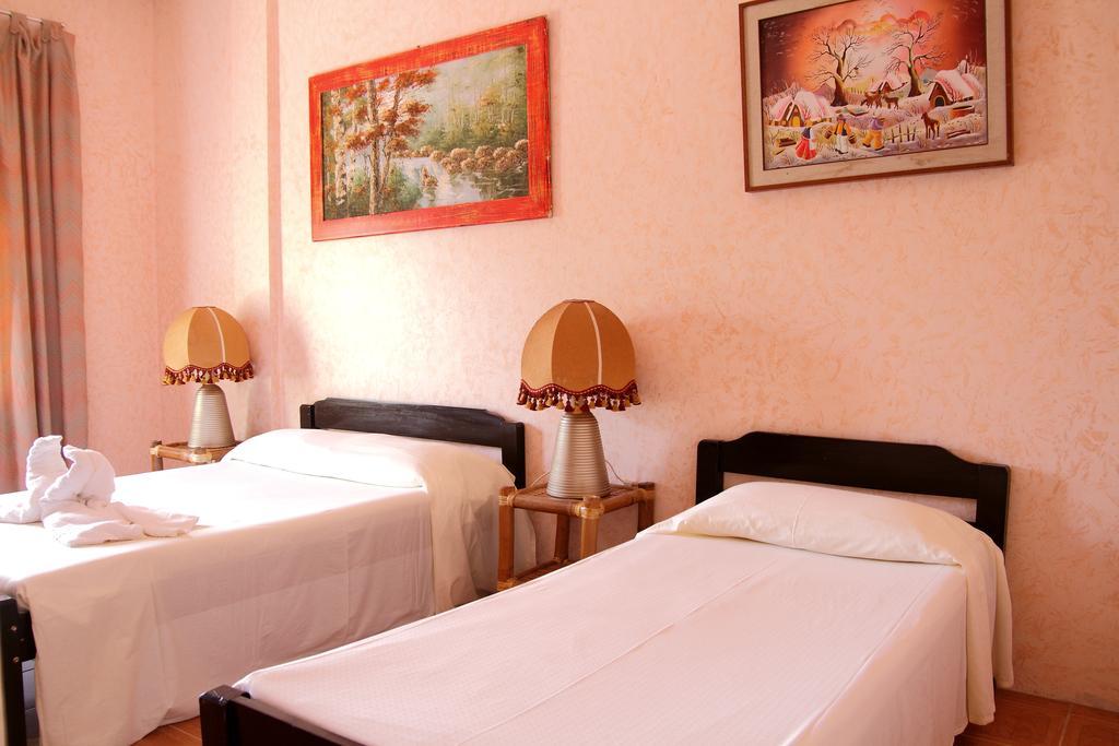 Le Palme Beach Resort Pandan Buitenkant foto