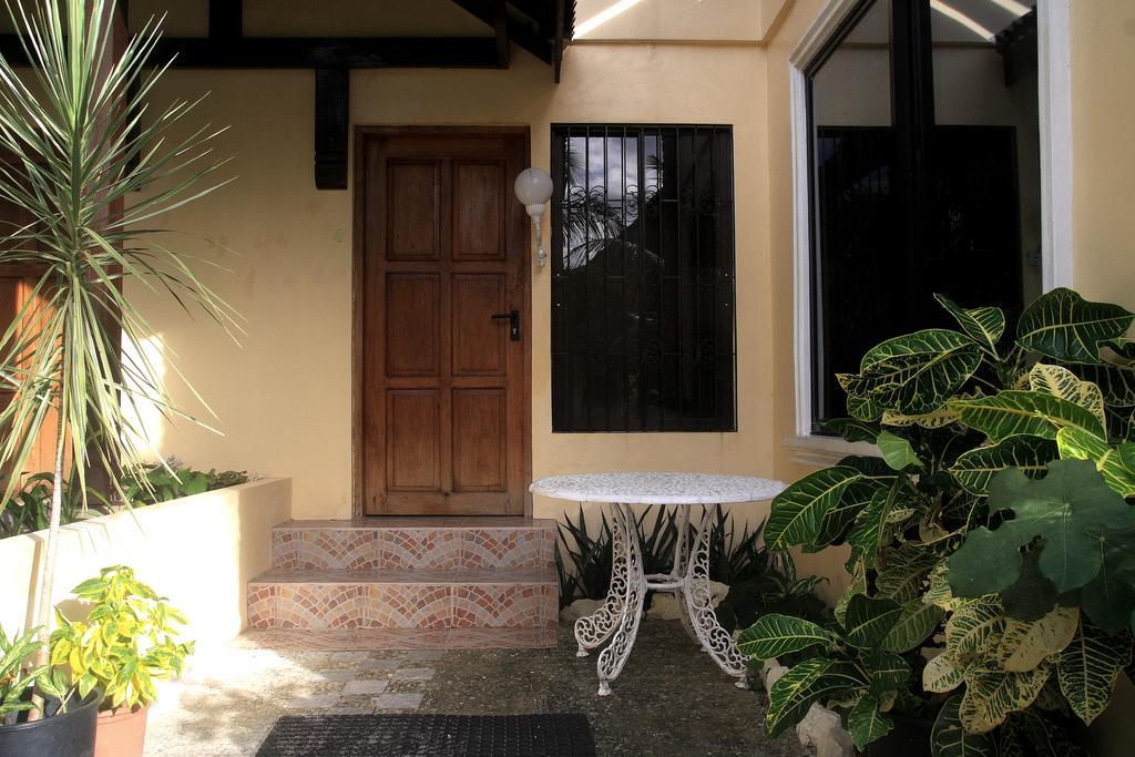 Le Palme Beach Resort Pandan Buitenkant foto